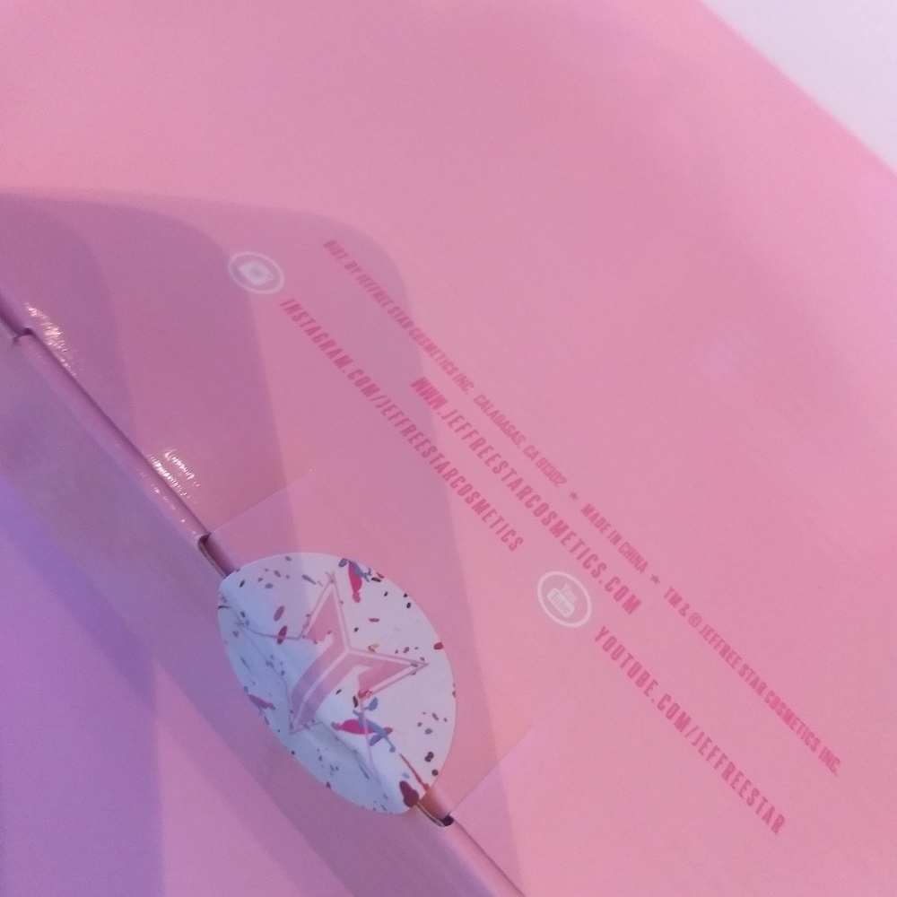 Jeffree Star white jawbreaker mirror